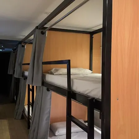 The Cute Silom Hostel Bangkok Extérieur photo