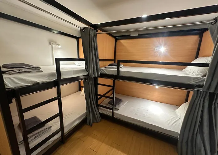 The Cute Silom Hostel